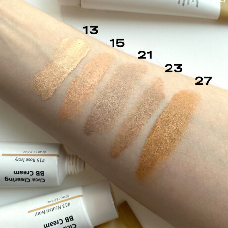 Purito Cica Clearing BB Cream BB-крем для чувствительной кожи с экстрактом центеллы 15 тон, 30мл