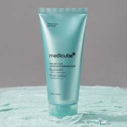 Medicube Azelaic Acid Capsule Cleansing Foam Капсульная пенка для умывания с азелаиновой кислотой, 120 г